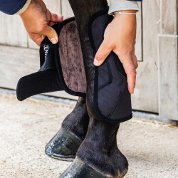 Crossbeschermers Kentucky 3D Air Flow Skin-Friendly Voorbenen Zwart Crossbeschermers Kentucky 3D Air Flow Skin-Friendly Voorbenen Zwart