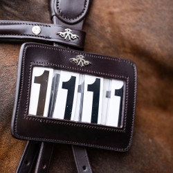 HV Polo Legacy hoofdstelnummer Chocoladebruin