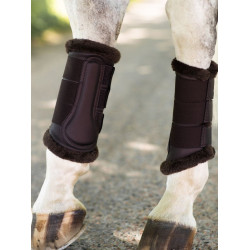 Dressuurbeschermers Equestrian Stockholm Maanloze nacht Bruin
