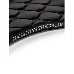 Dressuurzadeldek Equestrian Stockholm Zwarte editie