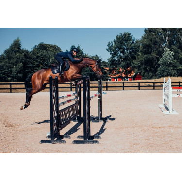 Tapis de selle Equestrian Stockholm jumping avec bandes en cuir Tapis de selle Equestrian Stockholm jumping avec bandes en cuir