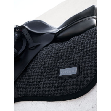 LeMieux Aspen Square Close Contact zadeldekje Houndstooth-motief LeMieux Aspen Square Close Contact zadeldekje Houndstooth-motief