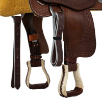 Selle Pool’s afwerking in rawhide 9002 Bruin