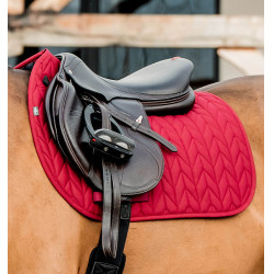 Tapis de selle Close Contact Amigo Horseware Mûre Bordeaux