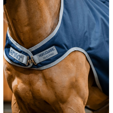 Couverture de marcheur Horseware Amigo Ripstop 900D 100g Marine / gris titanium Bleu marine Couverture de marcheur Horseware Amigo Ripstop 900D 100g Marine / gris titanium Bleu marine