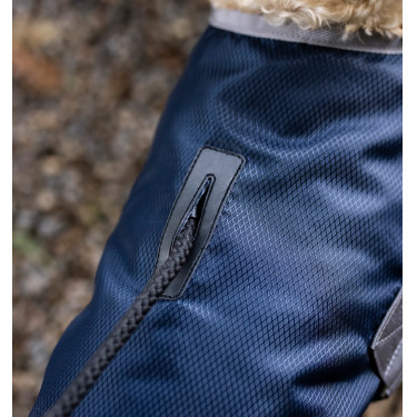 Couverture thérapeutique pour chien Horseware Ionic 50g Bleu impérial / argent & marine Couverture thérapeutique pour chien Horseware Ionic 50g Bleu impérial / argent & marine