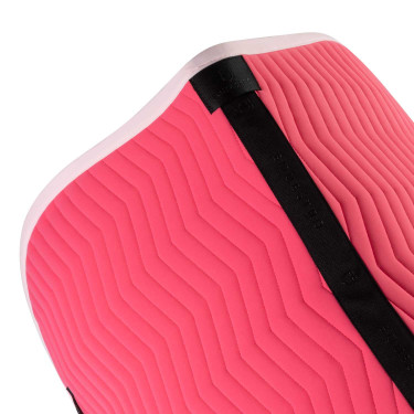 Tapis de saut Equestro matelassé Wave en tissu technique Chèvrefeuille / ballerine Rose Tapis de saut Equestro matelassé Wave en tissu technique Chèvrefeuille / ballerine Rose