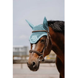 Bonnet chasse mouche Equithème Brocart Bleu ciel Bonnet chasse mouche Equithème Brocart Bleu ciel