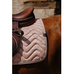 Tapis de selle Equithème Brocart Rose Tapis de selle Equithème Brocart Rose