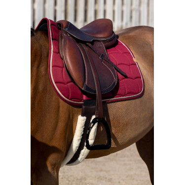 Tapis de selle Equithème Shiny Bordeaux