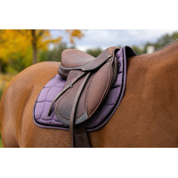 Tapis de selle Equithème Satin Prune Violet Tapis de selle Equithème Satin Prune Violet