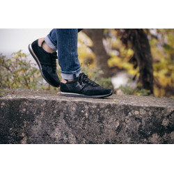 Sneakers Pénélope Saturne Noir / rouge Sneakers Pénélope Saturne Noir / rouge