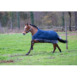 Couverture Equithème TYREX 600D