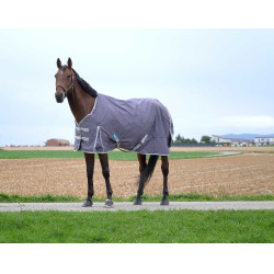 Couverture Equithème Tyrex 1200D recyclée Taupe Marron Couverture Equithème Tyrex 1200D recyclée Taupe Marron