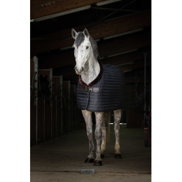 Couverture d'écurie Equithème Teddy doublée mouton synthétique Noir / marron