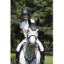 Vliegenmuts Back On Track met oren Zwart