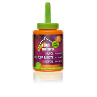 Huile pour sabots Equinatura avec pinceau 450 mL Huile pour sabots Equinatura avec pinceau 450 mL
