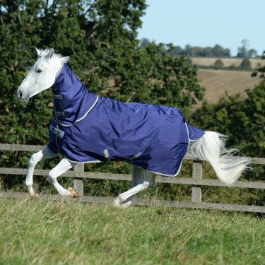 Bucas Atlantic Exclusive 150g deken met halsstuk Marine / blauw