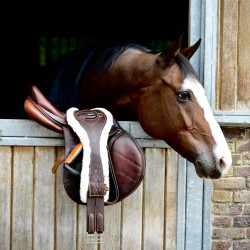 Afneembare schapenvacht voor Anatomische Singel Kentucky Bruin Afneembare schapenvacht voor Anatomische Singel Kentucky Bruin
