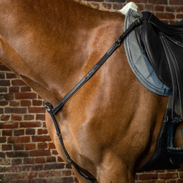 Collier De Chasse D Collection by Dy'on Noir Collier De Chasse D Collection by Dy'on Noir