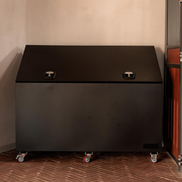 Aluminium voerbox Grooming Deluxe by Kentucky met wielen Zwart