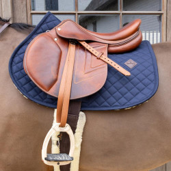 Tapis de selle en mouton Skin Friendly Diamond Jumping Kentucky Marine Bleu marine