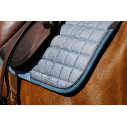 Tapis de selle Equithème Chic Bleu Tapis de selle Equithème Chic Bleu