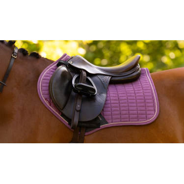 Tapis LeMieux Reflective Suede Close Contact Square Mallow Violet Tapis LeMieux Reflective Suede Close Contact Square Mallow Violet