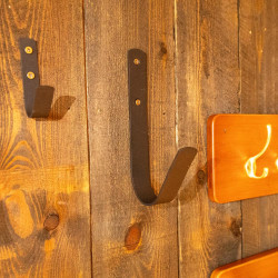 Grote Grooming Deluxe vloerhaak van Kentucky Zwart