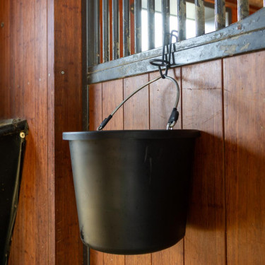 Afneembare emmerhouder Mat Grooming Deluxe van Kentucky Zwart