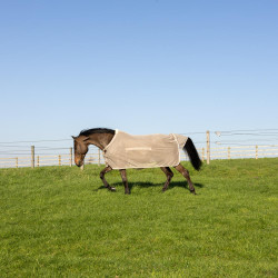 Vliegendeken met buikbescherming Comfort Kentucky Beige met ruitjes Vliegendeken met buikbescherming Comfort Kentucky Beige met ruitjes