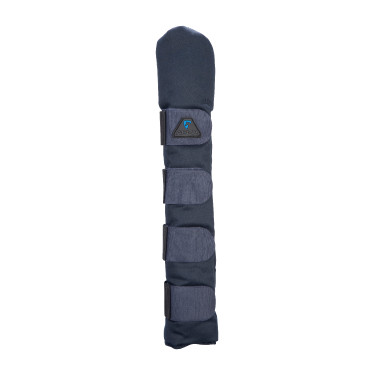 Staartbeschermer gevoerd Arma Shires