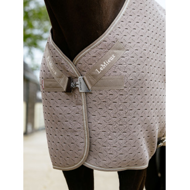LeMieux 3D Mesh Kudos transportdeken Pecan Beige