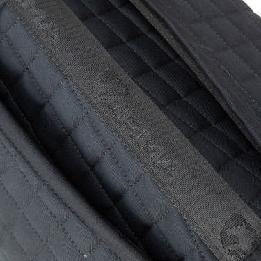 Tapis de selle correcteur Shires Arma Noir