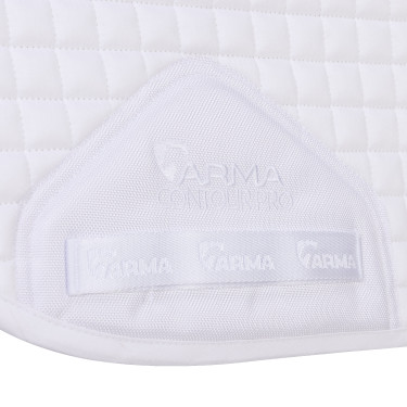 Tapis de selle de dressage numéroté Shires Arma