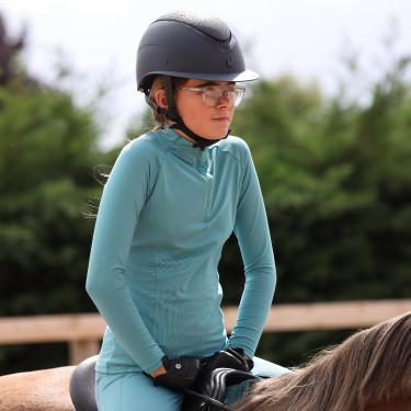 Sous-couche manches longues React jeune cavalier Shires Aubrion Brume Bleu Sous-couche manches longues React jeune cavalier Shires Aubrion Brume Bleu