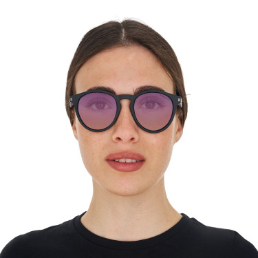 Lunettes de soleil sport Equestro polarisées modèle Heulwen Noir mat / dégradé violet rose Lunettes de soleil sport Equestro polarisées modèle Heulwen Noir mat / dégradé violet rose