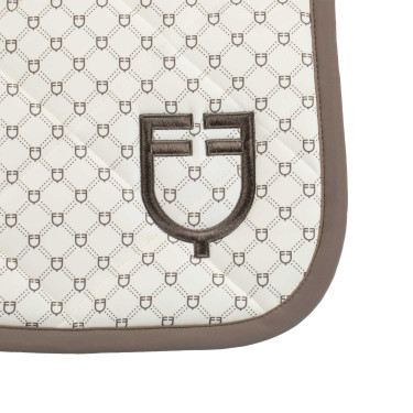 Tapis de dressage Equestro imprimé monogramme Blanc antique / walnut