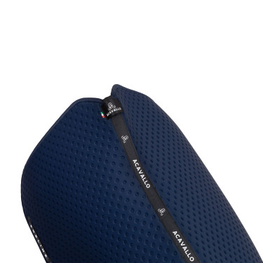 Tapis de dressage Acavallo Sublime en tissu technique à pois Marine Bleu marine