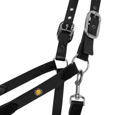 Ergonomisch halster van Equestro met lederen inzetstukken Zwart / zwart Ergonomisch halster van Equestro met lederen inzetstukken Zwart / zwart