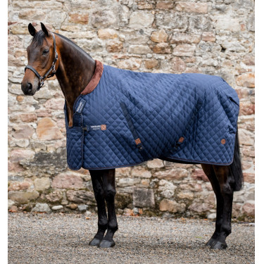 Couverture de box Signature 200g Horseware Marine / marron / argent Bleu marine Couverture de box Signature 200g Horseware Marine / marron / argent Bleu marine