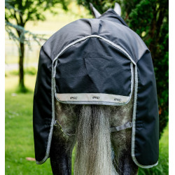Couverture Horseware Amigo 1200D XL Turnout 50g Noir / gris titane / argent Couverture Horseware Amigo 1200D XL Turnout 50g Noir / gris titane / argent