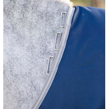 Couverture Horseware Amigo 1200D Plus Poney Turnout 0g Marine / gris titane / argent Bleu marine Couverture Horseware Amigo 1200D Plus Poney Turnout 0g Marine / gris titane / argent Bleu marine