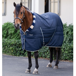 Horseware Newmarket Cosy 100g staldeken Marine witney Marineblauw Horseware Newmarket Cosy 100g staldeken Marine witney Marineblauw
