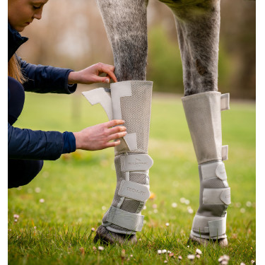 Rambo® Tech-Fit Vliegenbeschermers Horseware Zilver