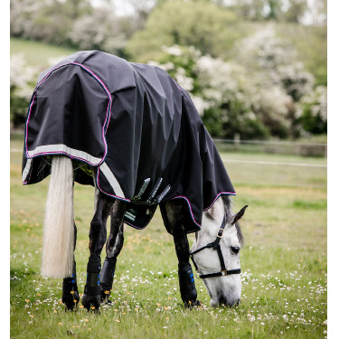 Couverture Horseware Rambo Supreme Turnout Vari-layer 1680D 250g Marine / bordeaux Bleu Couverture Horseware Rambo Supreme Turnout Vari-layer 1680D 250g Marine / bordeaux Bleu