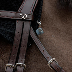 Lucky Charm steen voor oornetje – Kentucky | Ruitersport Lucky Charm steen voor oornetje – Kentucky | Ruitersport