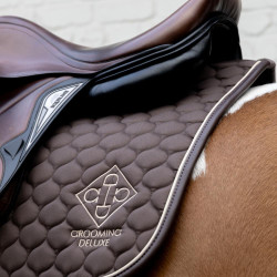 Tapis grooming deluxe jumping Kentucky Marron Tapis grooming deluxe jumping Kentucky Marron
