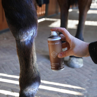 Zinkspray voor paardenhoeven en huid – Kentucky | Eqi-clic