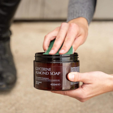 Savon glycériné pour cuir – Nettoyage et soin équestre